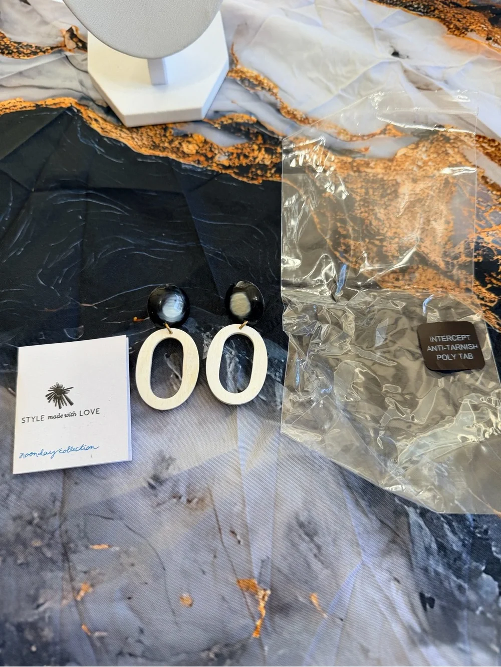 Noonday Collection Earrings NWT!